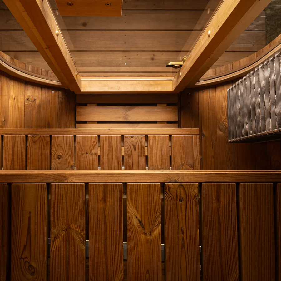 Orivon Auris One outdoor cedar sauna